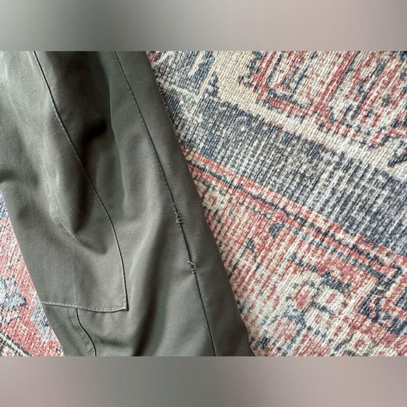 Levi’s Water Repellent Parka Jacket Faux Fur Trim Hood Small - Picture 10 of 11